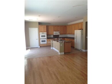11043 Bowen Ct, Las Vegas, NV 89135 - photo 3