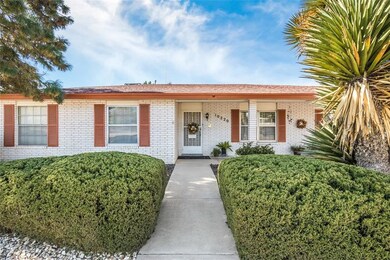 10220 Woodway Dr, El Paso, TX 79925 - photo 2