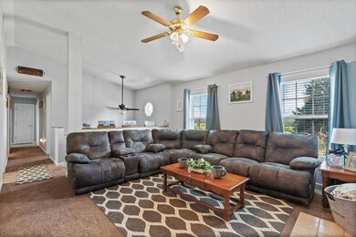 7118EE60-F520-4AB8-84F5-444362C54D43