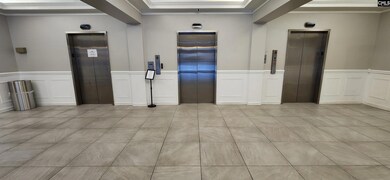 1825 Saint Julian Place unit 10-L, Columbia, SC 29204 - photo 3