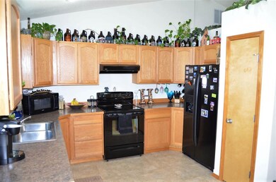 520 Beverly Ave, Medical Lake, WA 99022 - photo 7