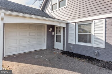 20 Potter Ln, Willingboro, NJ 08046 - photo 3