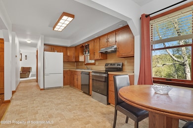 398 Bennett Rd, Hop Bottom, PA 18824 - photo 6