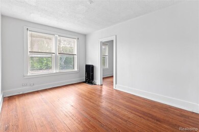 16940 Log Cabin St, Highland Park, MI 48203 - photo 2