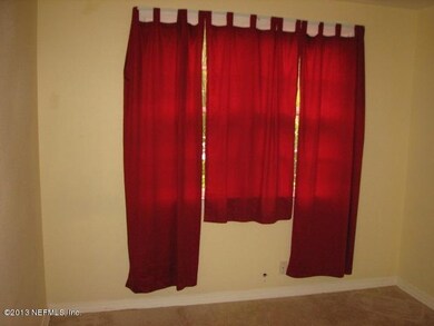 5400 Marcia Cir, Jacksonville, FL 32210 - photo 7