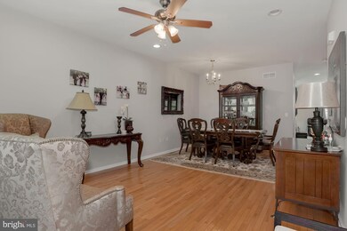 218 Hawthorne Way, Riverside, NJ 08075 - photo 5