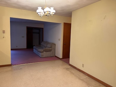 2411 E West Hart Rd, Beloit, WI 53511 - photo 5