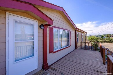 34056 Santiam Hwy, Lebanon, OR 97355 - photo 6