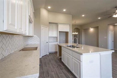 04_2103BlossomCrown_550_L