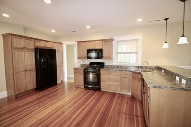 203 Hammond St unit 203, Waltham, MA 02451 - photo 2
