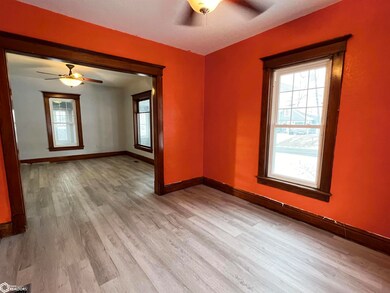 1420 1st St N, Newton, IA 50208 - photo 6