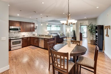 4_Cherokee_Blvd_214_10