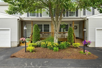 48 Finch Rd unit 2, Raynham, MA 02767 - photo 2