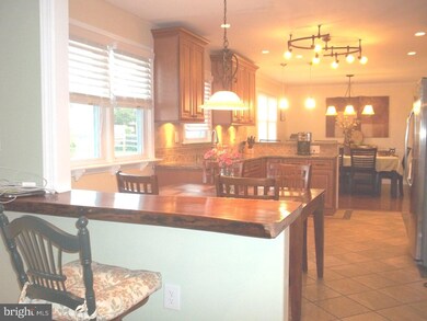 859 Phillips Rd, Warminster, PA 18974 - photo 3