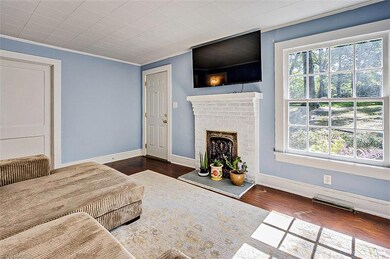 827 Corwith St, Asheboro, NC 27205 - photo 3