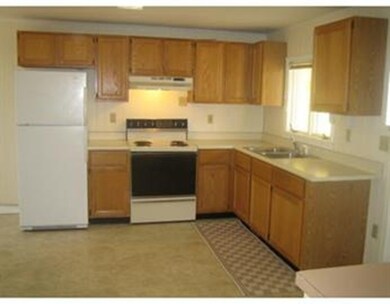 537 King St unit Front, Littleton, MA 01460 - photo 5