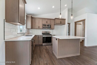 8532-Ferguson-Lane-1100