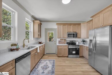 367 Winsmith Ave, Spartanburg, SC 29306 - photo 7