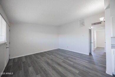 2123 W Devonshire Ave unit 14, Phoenix, AZ 85015 - photo 3