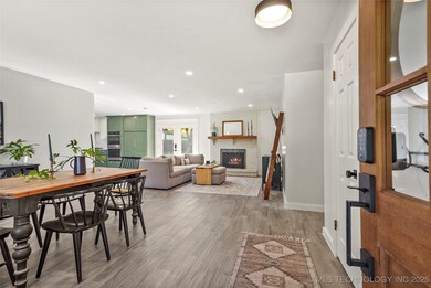 1709 S Date Ave, Broken Arrow, OK 74012 - photo 7