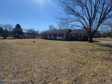 104 Meadow Run Ln, Stroudsburg, PA 18360 - photo 2