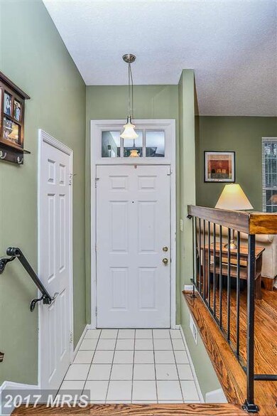 12253 Wye Oak Commons Cir unit 85, Burke, VA 22015 - photo 2