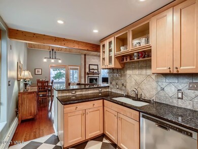 Kitchen 3