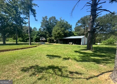 146 7th Ave W, Pitts, GA 31072 - photo 7