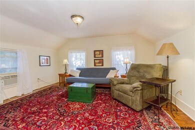 79 Lake Ave unit 3, Saratoga Springs, NY 12866 - photo 4