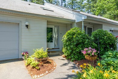 32 Highland Green Ln, Merrimack, NH 03054 - photo 3