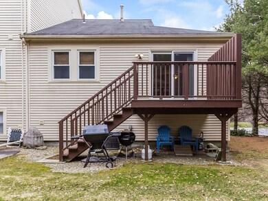 40 Lamplighter Ln, South Easton, MA 02375 - photo 4