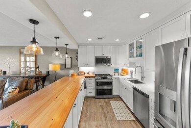 38 Cliffside Dr unit 38, Plymouth, MA 02360 - photo 5