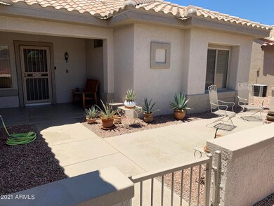 15153 W Cactus Ridge Way, Surprise, AZ 85374 - photo 3