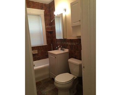 193 Florence St unit 1R, Roslindale, MA 02131 - photo 4