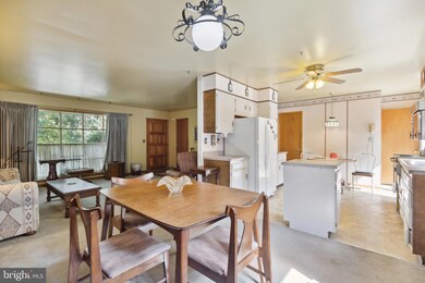 2115 Carroll Dale Rd, Sykesville, MD 21784 - photo 3