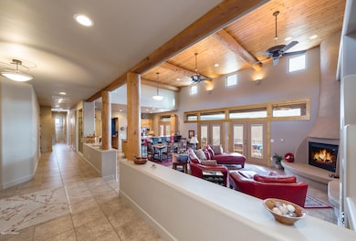 LowRes-3535HiddenHollow-24