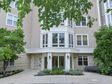 2-14 Saint Paul St unit 305, Brookline, MA 02446 - photo 3