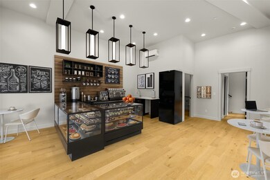 3400 E Spring St, Seattle, WA 98122 - photo 4