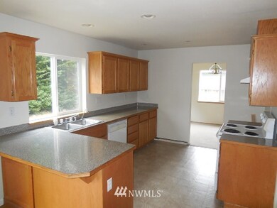 unlisted-address, Spanaway, WA 98387 - photo 7