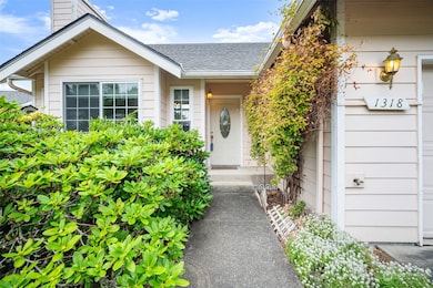 1318 E Mcleod Rd, Bellingham, WA 98226 - photo 4