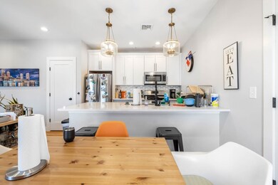 20 Grimes St unit 3, Boston, MA 02127 - photo 4