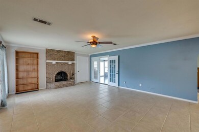 900 Warwick St, Bedford, TX 76022 - photo 7