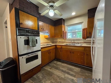 10970 Darius Dr, Baton Rouge, LA 70816 - photo 6