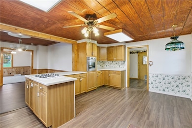 303 Ross St, Worthington, PA 16262 - photo 7