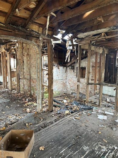 217 E Fulton St, Pompeii, MI 48874 - photo 5