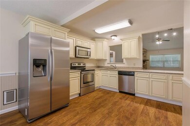 114 N Queens Dr, Slidell, LA 70458 - photo 2