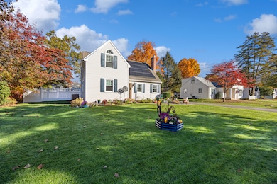 14 Wildwood Rd, Cromwell, CT 06416 - photo 2