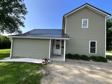 209 S Pine St, West Union, IA 52175 - photo 2