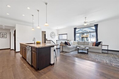 3722 Bluebird Dr SW, Cedar Rapids, IA 52404 - photo 3