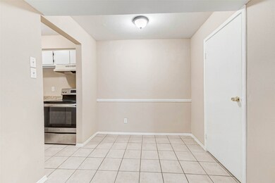 12527 Ashford Meadow Dr unit A, Houston, TX 77082 - photo 6